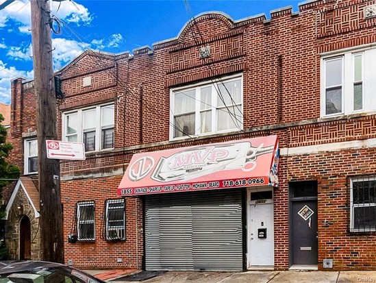 Multi-family for Sale Soundview, Bronx