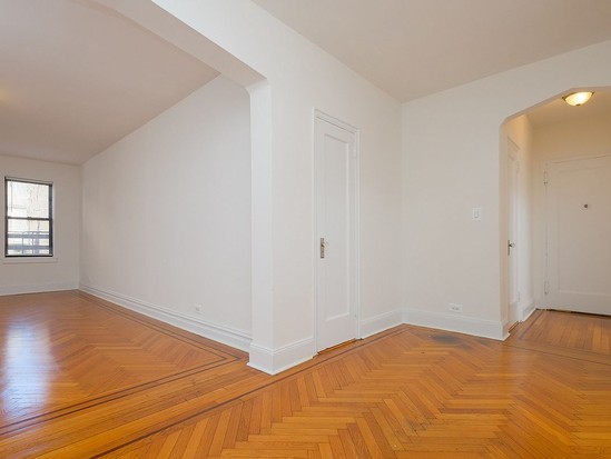 Condo for Sale Tremont, Bronx