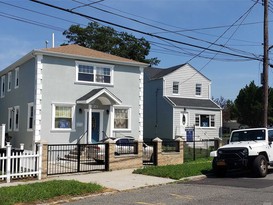 Home for Sale Springfield Gardens, Queens