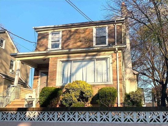 Single-family for Sale St Albans, Queens