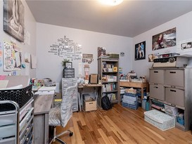 Home for Sale Throggs Neck, Bronx