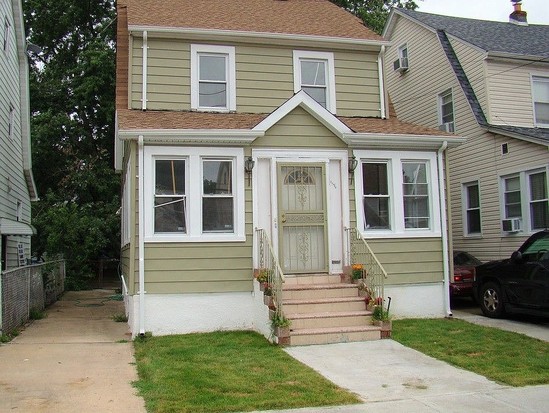 Single-family for Sale St Albans, Queens