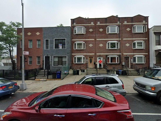 Single-family for Pre-foreclosure / auction Crown Heights, Brooklyn