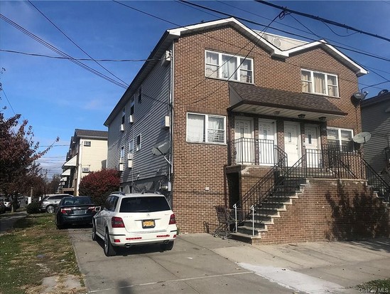 Multi-family for Sale Baychester, Bronx