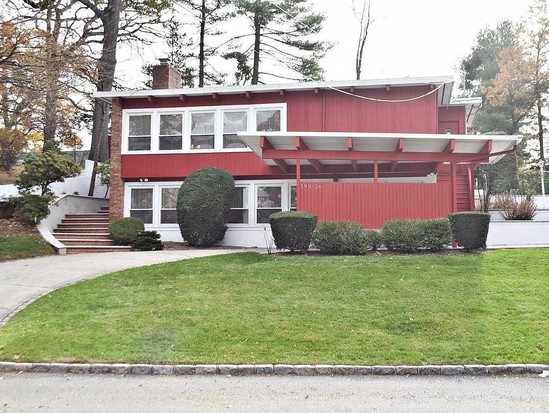 Single-family for Sale Jamaica Estates, Queens