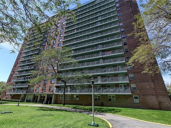 Condo for Sale Gravesend, Brooklyn