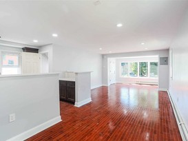 Home for Sale St Albans, Queens