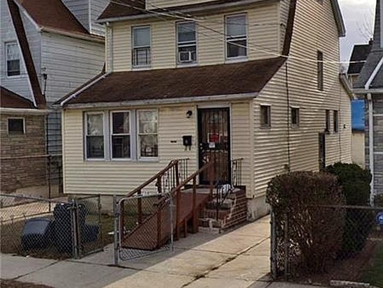 Single-family for Sale St Albans, Queens