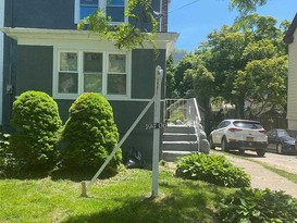 Home for Sale St Albans, Queens