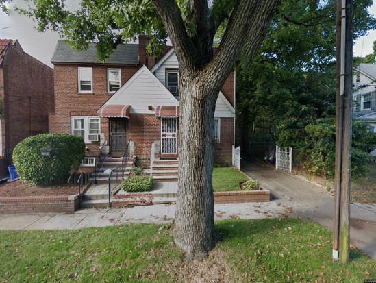 Single-family for Pre-foreclosure St Albans, Queens