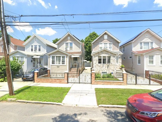 Single-family for Pre-foreclosure St Albans, Queens