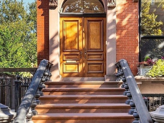 Townhouse for Sale Cobble Hill, Brooklyn