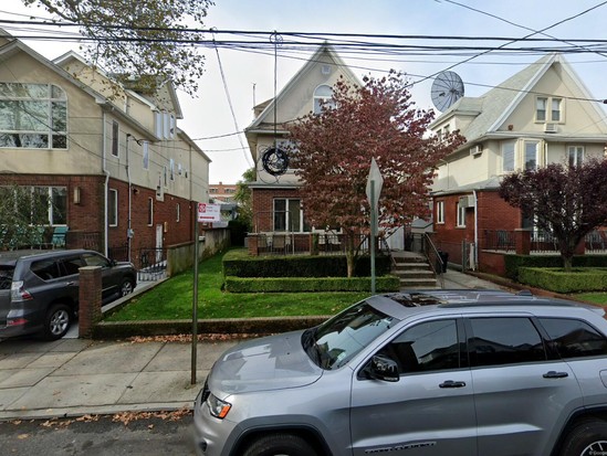 Multi-family for Pre-foreclosure Sheepshead Bay, Brooklyn