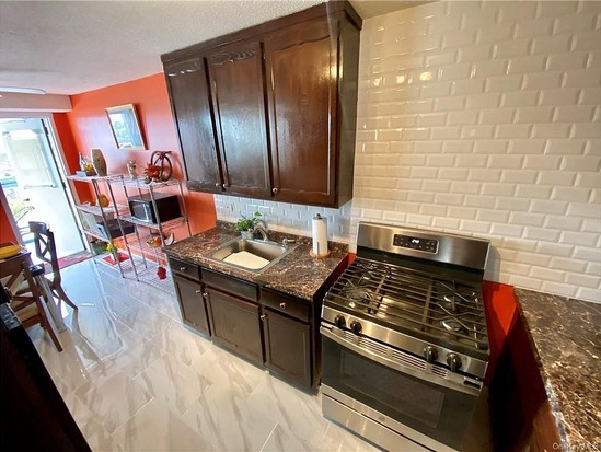 Condo for Sale Castle Hill, Bronx