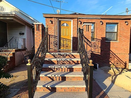 Single-family for Sale Canarsie, Brooklyn