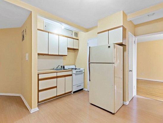 Condo for Sale Brighton Beach, Brooklyn