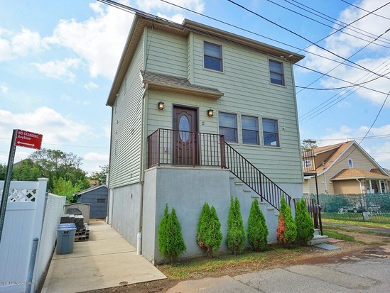 Single-family for Sale New Dorp Beach, Staten Island