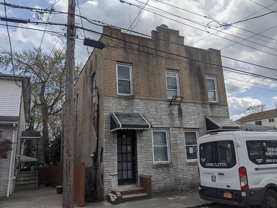 Single-family for Sale South Beach, Staten Island