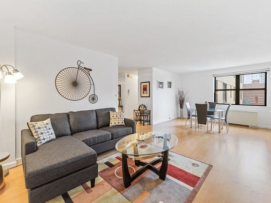 Condo for Sale Kips Bay, Manhattan