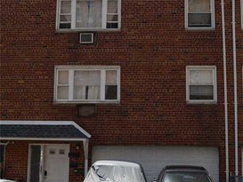 Home for Sale Auburndale, Queens