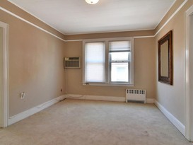 Home for Sale Auburndale, Queens