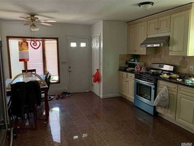 Home for Sale Auburndale, Queens