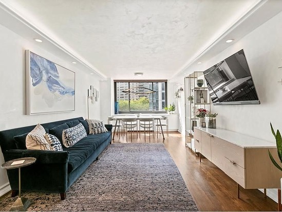 Condo for Sale Upper West Side, Manhattan