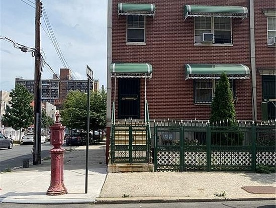 Multi-family for Sale East Tremont, Bronx