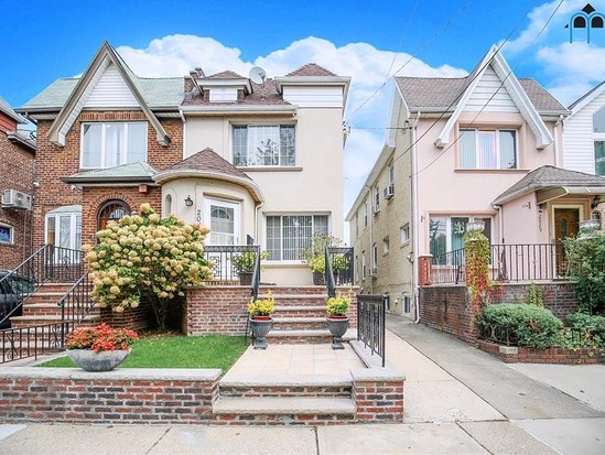 Single-family for Sale Marine Park, Brooklyn