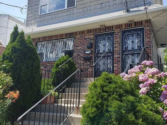 Multi-family for Sale St Albans, Queens