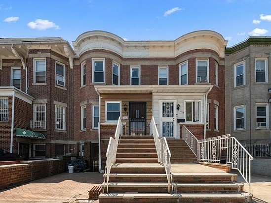 Multi-family for Sale Bensonhurst, Brooklyn