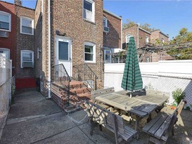 Home for Sale Auburndale, Queens