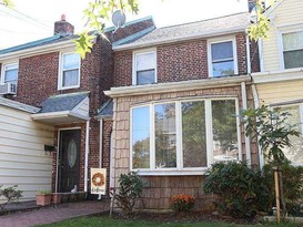 Home for Sale Auburndale, Queens