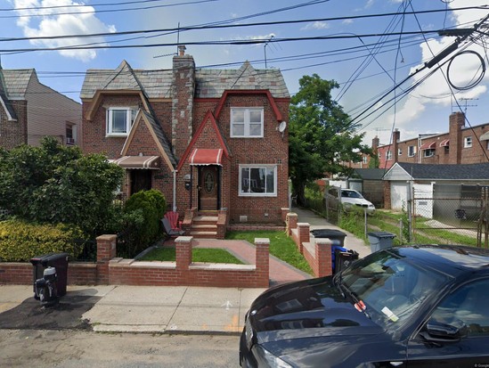 Single-family for Pre-foreclosure / auction St Albans, Queens