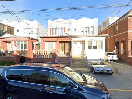 Multi-family for Pre-foreclosure Sheepshead Bay, Brooklyn