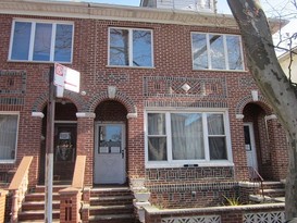 Home for Pre-foreclosure / auction Bensonhurst, Brooklyn