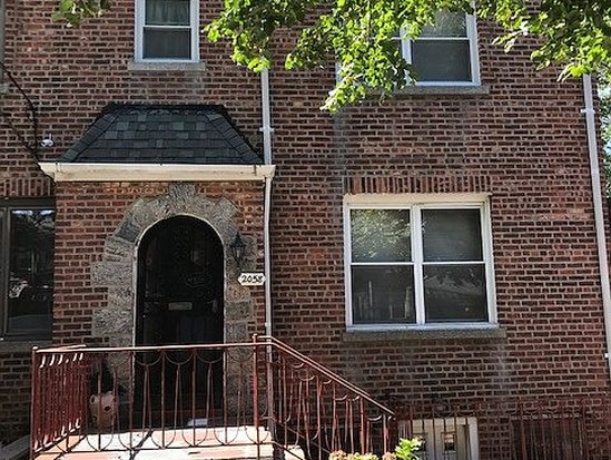 Single-family for Sale Sheepshead Bay, Brooklyn