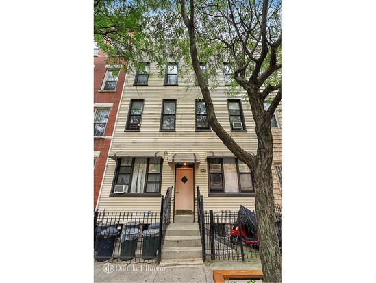 Townhouse for Sale Greenpoint, Brooklyn