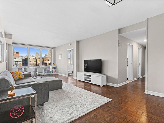 Condo for Sale Upper East Side, Manhattan