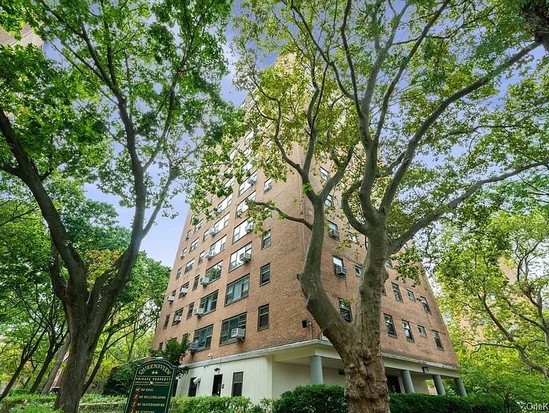 Condo for Sale Astoria, Queens