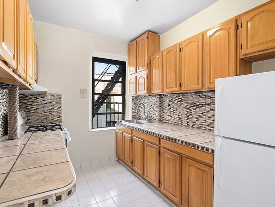 Condo for Sale Astoria, Queens