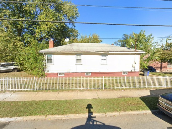 Single-family for Pre-foreclosure / auction Queens Village, Queens