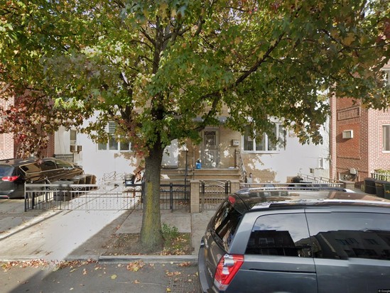 Single-family for Pre-foreclosure / auction Borough Park, Brooklyn