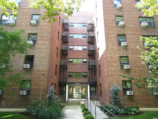 Condo for Sale Oakland Gardens, Queens