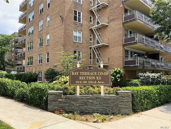 Condo for Sale Bayside, Queens