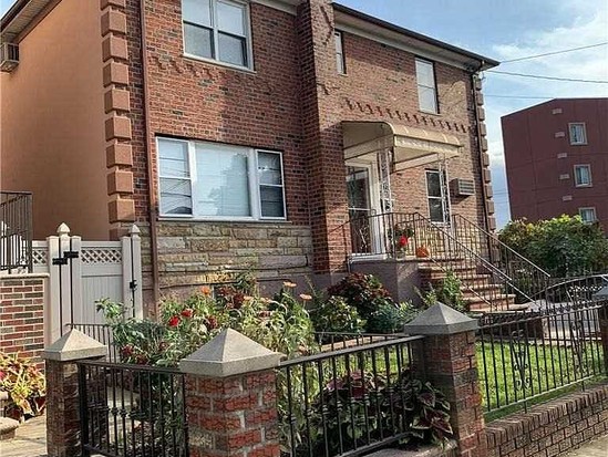 Single-family for Sale Ridgewood, Queens