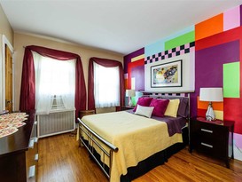 Home for Sale Auburndale, Queens