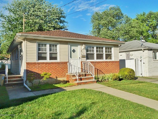 Single-family for Sale Oakwood, Staten Island