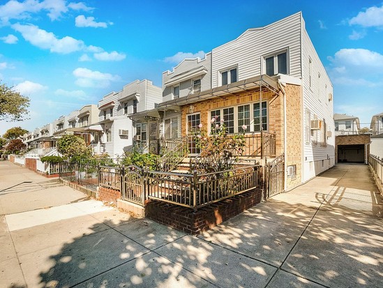 Multi-family for Sale Bensonhurst, Brooklyn