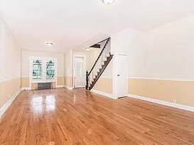 Home for Sale East Tremont, Bronx